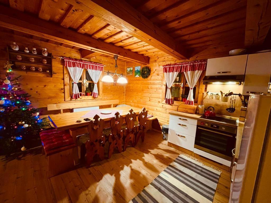 Chata Devena Valča Exterior foto